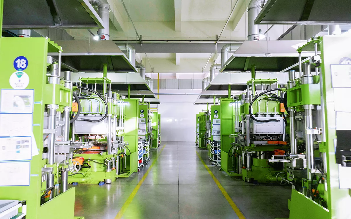 Flat Vulcanizing Machine Production Line